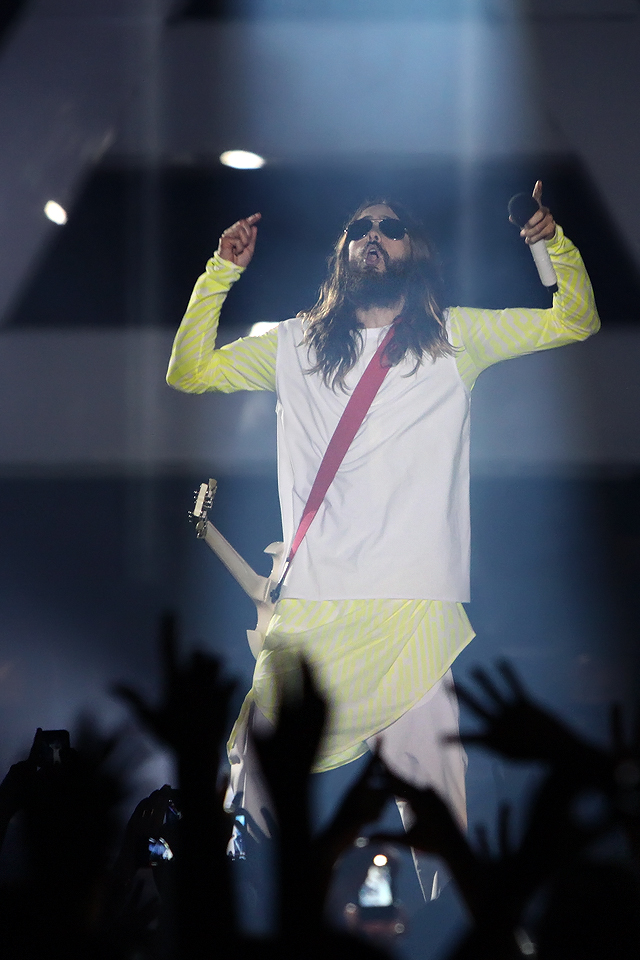 015 - Thirty Seconds To Mars