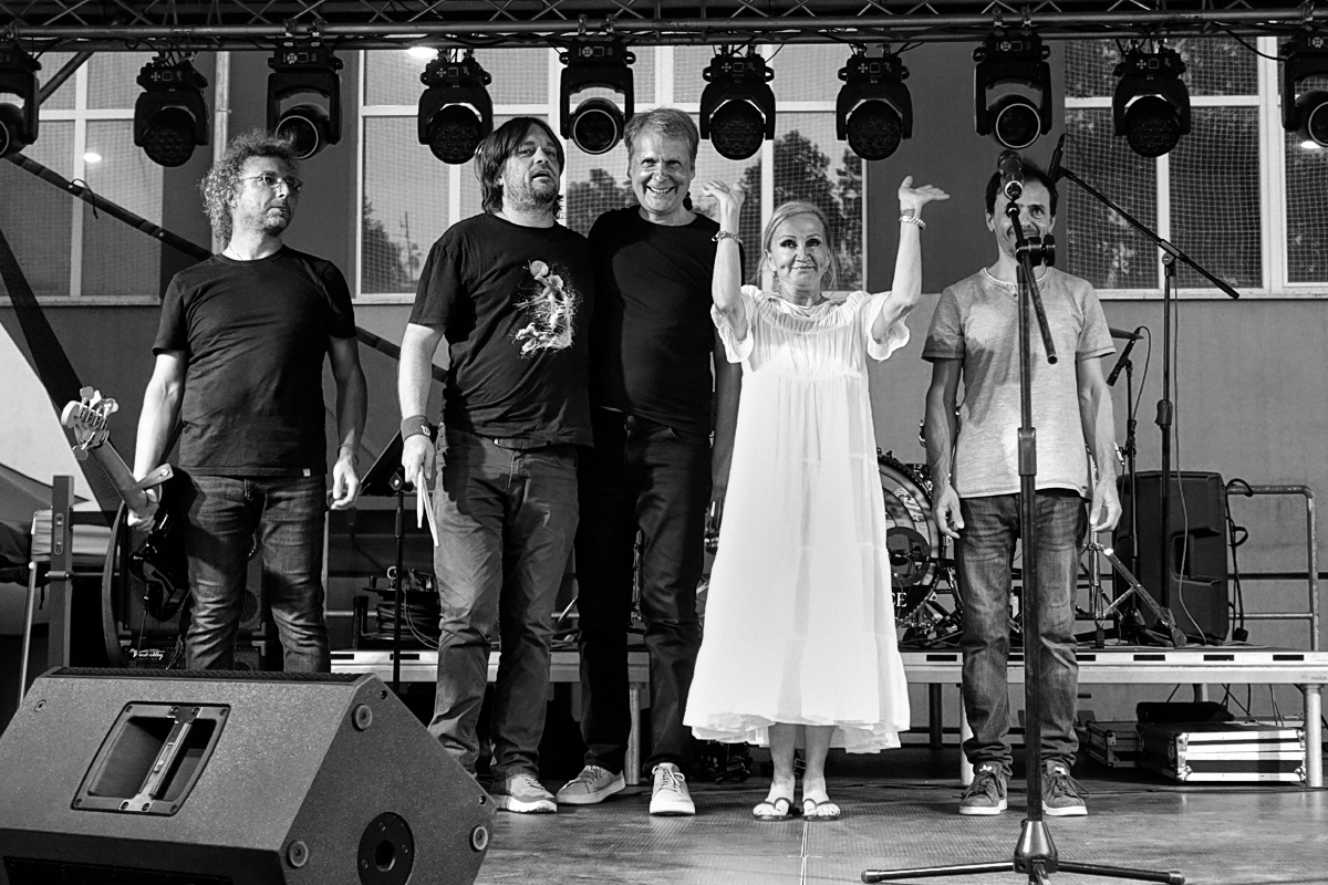 009 - Bára Basiková & Basic Band