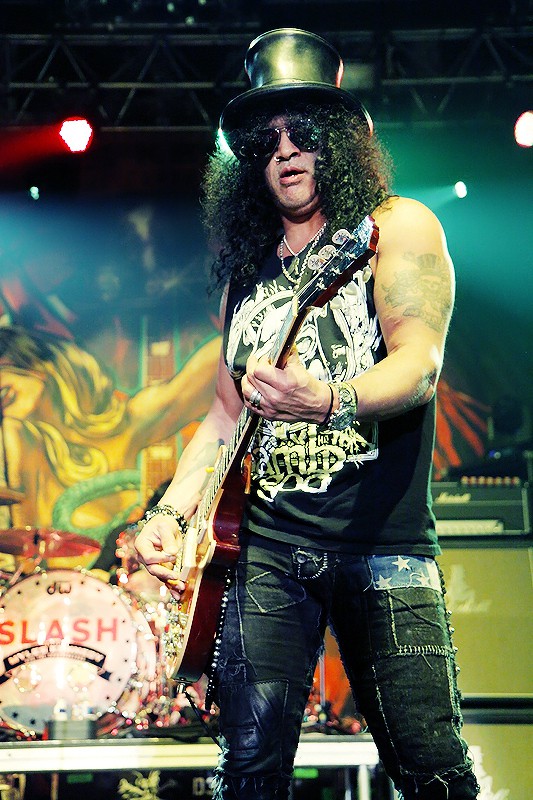 004---slash-featuring-myles-kennedy-and-the-conspirators.jpg